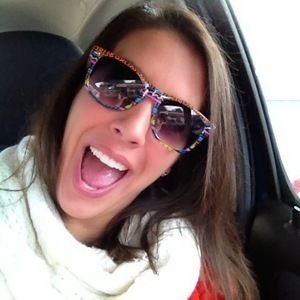 Meet your Posher, Danielle