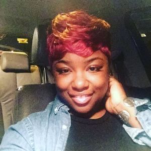 Meet your Posher, Gia