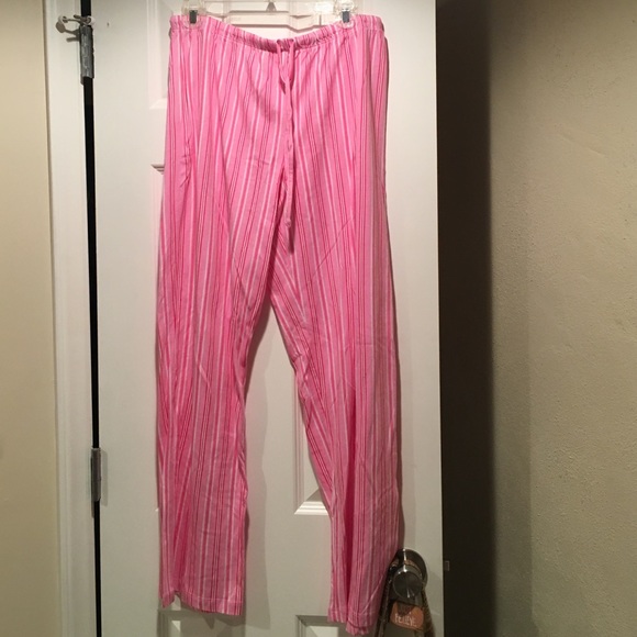 Ralph Lauren matching PJ set - Picture 3 of 3