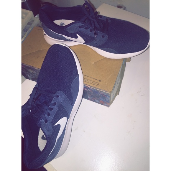 Nike (Men/Women) lightweight Kaishi Sneakers