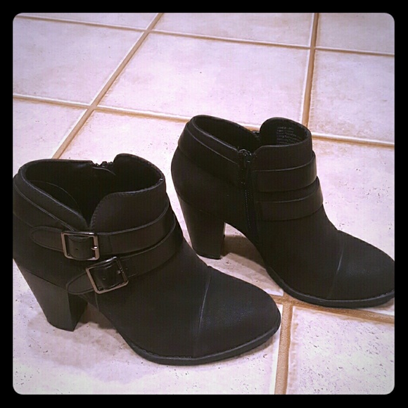 Women's ankle boots
