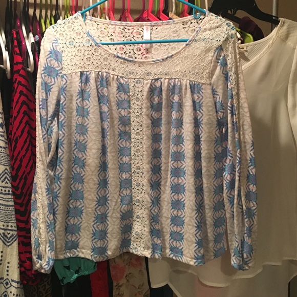 Cool designed blouse!