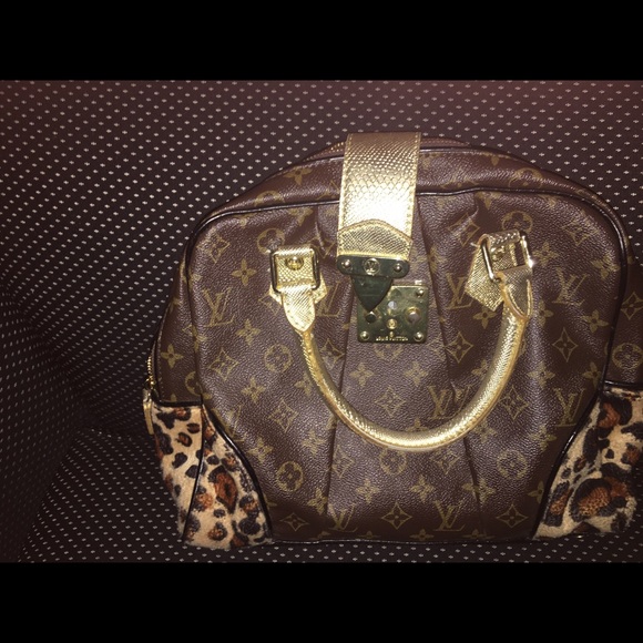 Designer inspired handbag