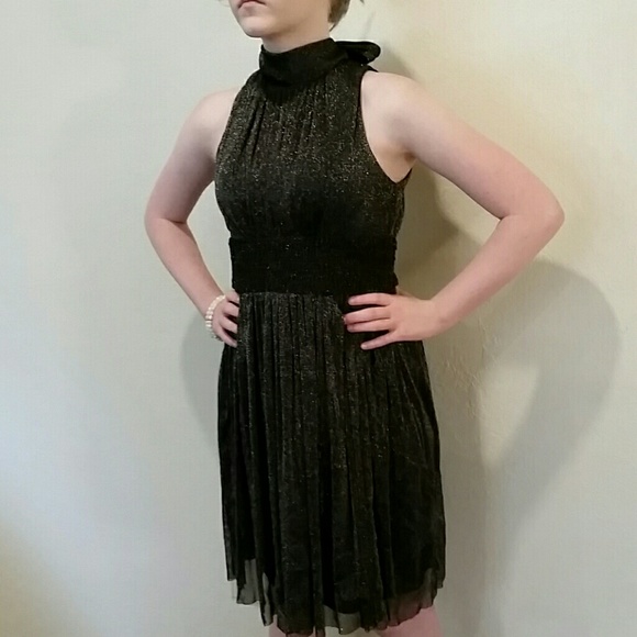 London Times Dress - Picture 2 of 4
