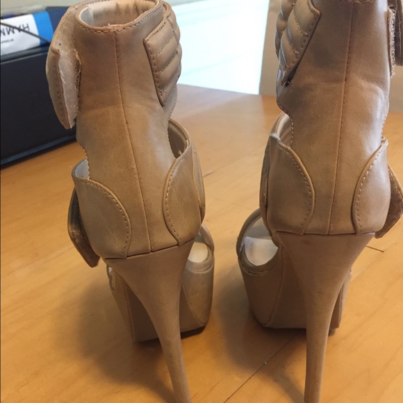 Beige open toed high heels, Never Worn! - Picture 4 of 4