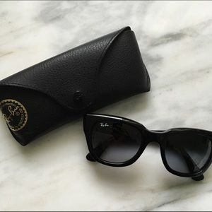 New Authentic Ray Ban Black Sunglasses