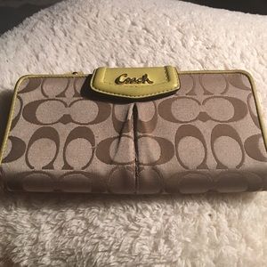 Coach wallet