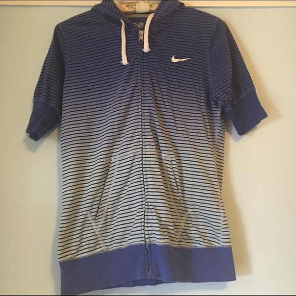 Ombre blue shirt sleeve hoodie