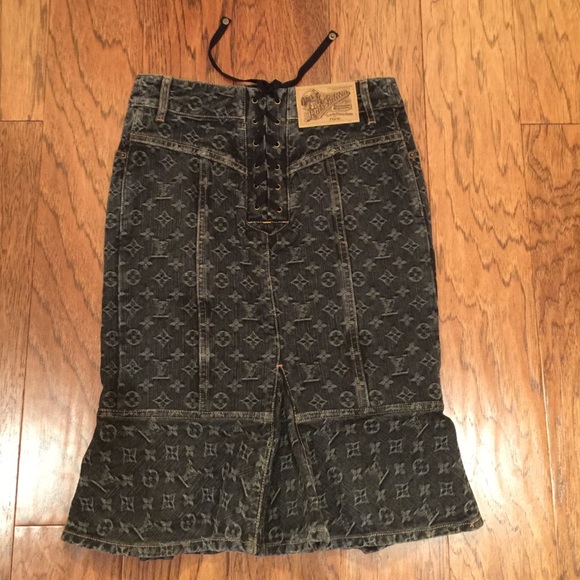 Louis Vuitton Denim Skirt Ruffle - Picture 3 of 4