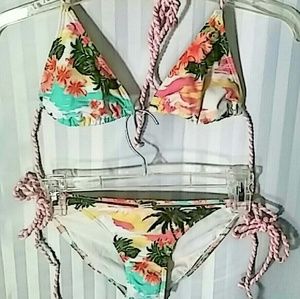 REALLY CUTE UNIQUE BIKINI