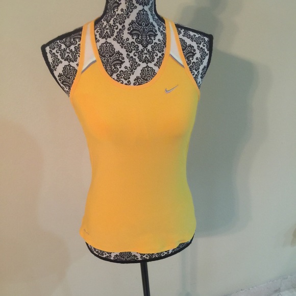 Nike Razor Back Tank Sport Bra