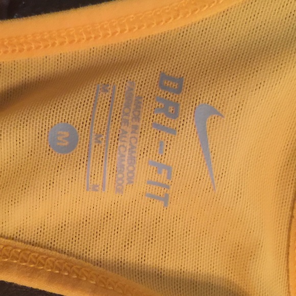 Nike Razor Back Tank Sport Bra - Picture 4 of 4