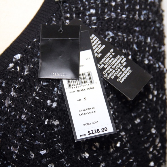 ✨HPx2✨ BCBGMaxAzria Sweater Jacket - Picture 3 of 3