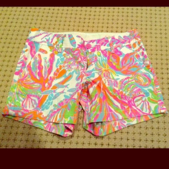 Lilly Pulitzer scuba to Cuba Callahan shorts