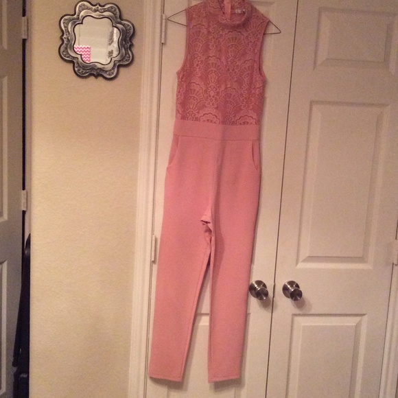 Pink!!! Beautiful bodysuit jumpsuit lace top. - Picture 3 of 4
