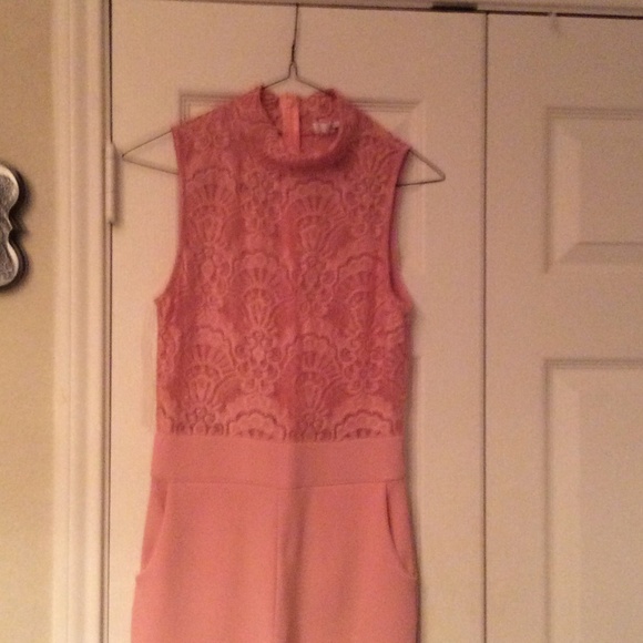 Pink!!! Beautiful bodysuit jumpsuit lace top. - Picture 4 of 4