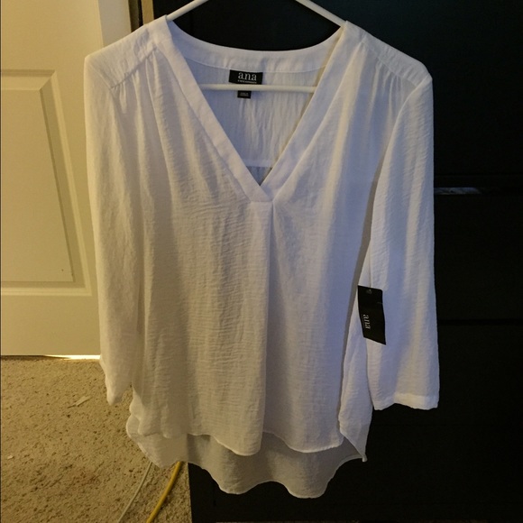 NEW WITH TAGS size Large a.n.a brand top
