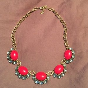 STELLA & DOT NECKLACE