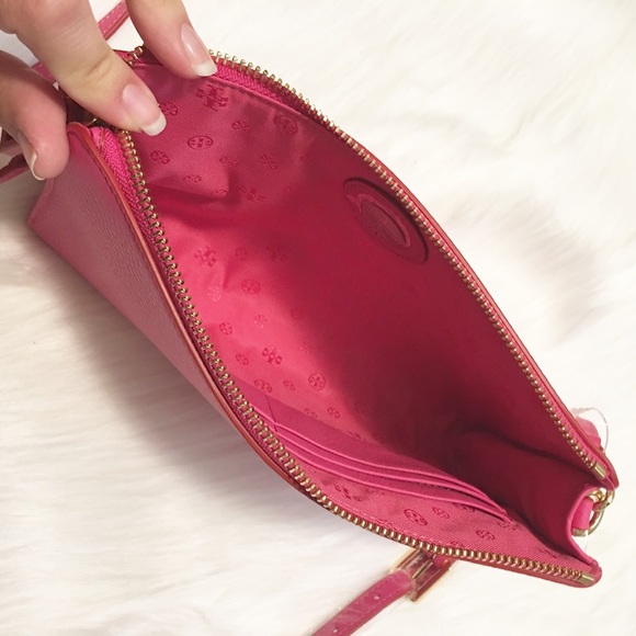 🚫SOLD 🎉HP NWT Tory Burch Robinson Crossbody Bag - Picture 3 of 4