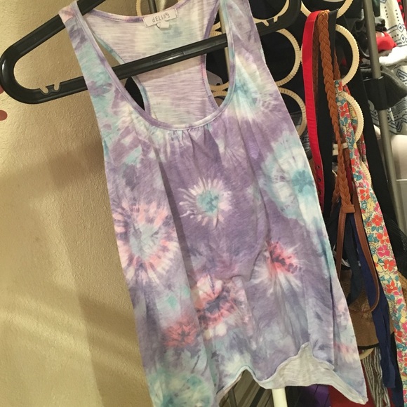 Purp tie-dye top!