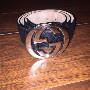 Gucci belt