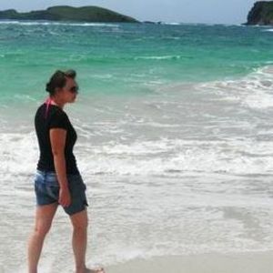 Meet your Posher, Elizabeth