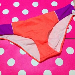 NWT L Victoria's Secret pink bikini bottom NWT L Victoria's Secret pink bikini bottom