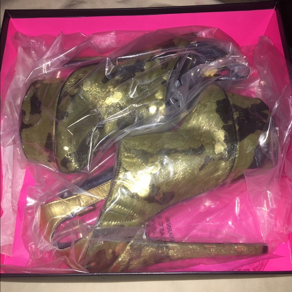 London Trash LT-WYNNE CAMO - Picture 2 of 4