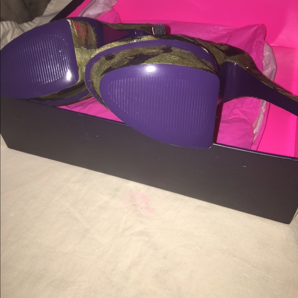 London Trash LT-WYNNE CAMO - Picture 3 of 4