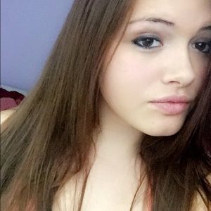 Meet your Posher, Erika