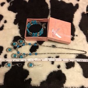 BONUS!!!!   TURQUOISE SET NECKLACE AND EARRINGS.  Bracelets bonus