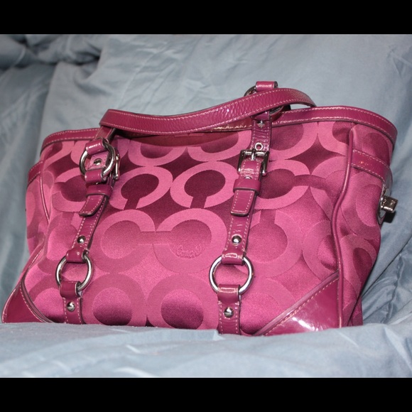 Auth Coach Op Art Sateen Gallery Tote Raspberry
