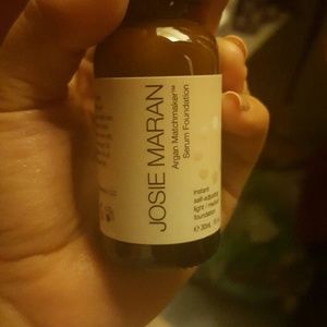 Josie maran foundation