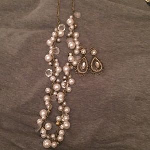 Chloe and Isabel set