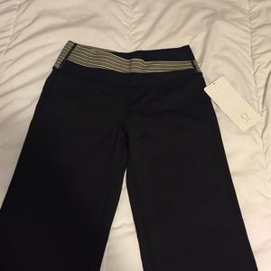 Lululemon yoga pants
