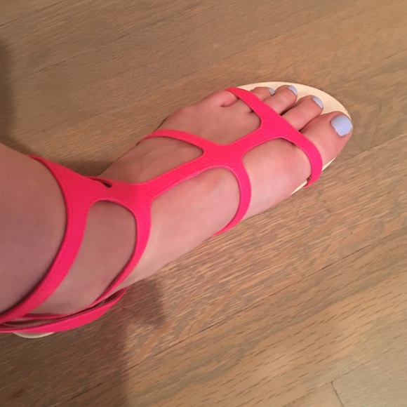Neon Pink Dolce Vita Sandals!
