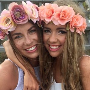 Meet your Posher, Dana