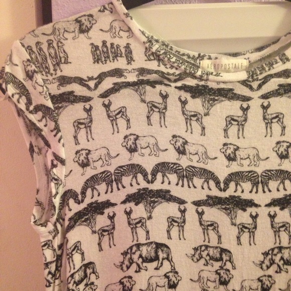 Super soft black and white animal kingdom shirt