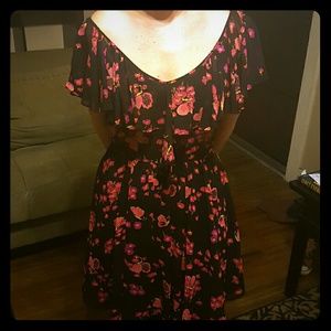Fun & flirty Betsy Johnson dress