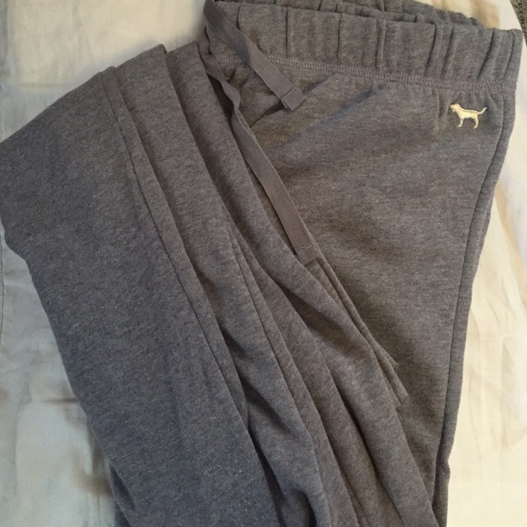Trade+free gift to khupps31 BNWOT boyfriend sweats - Picture 3 of 3