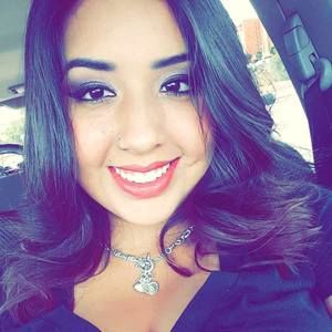 Meet your Posher, Vanessa