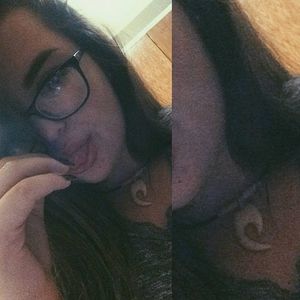 Meet your Posher, Nikki