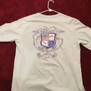 Southern Tide tshirt