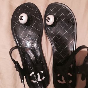 Mushroom head jelly sandals