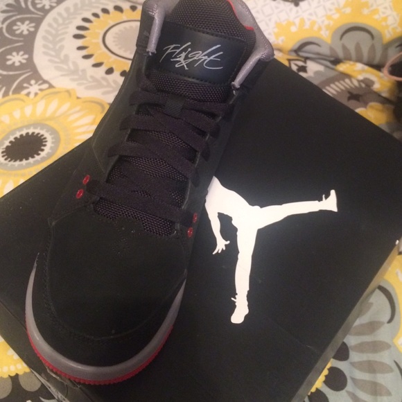 Jordan flight mid tops