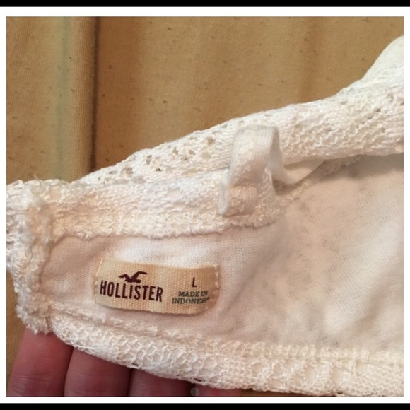 White Hollister lace crop top - Picture 2 of 2
