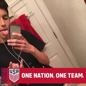 Meet your Posher, Christian