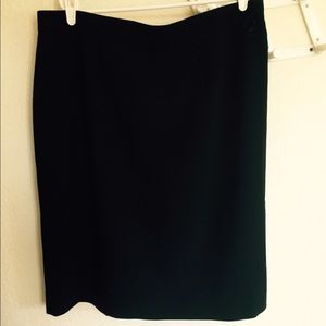 Jones New York Black Skirt