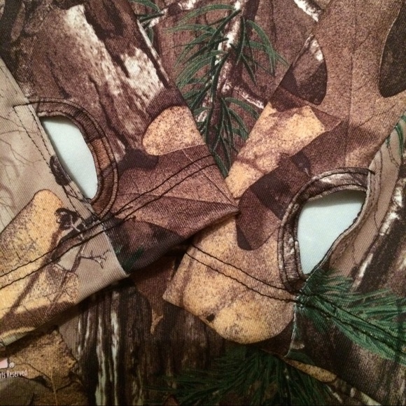 Camo Long sleeve with thumb holes-Duck Dynasty - Picture 2 of 3