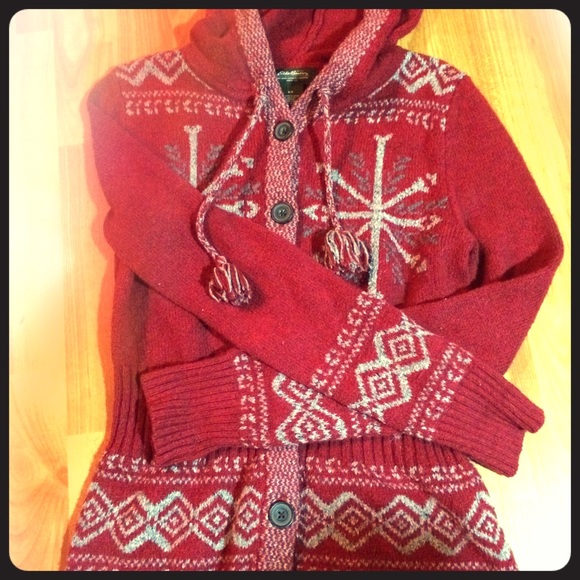 Warm, hooded snowflake sweater